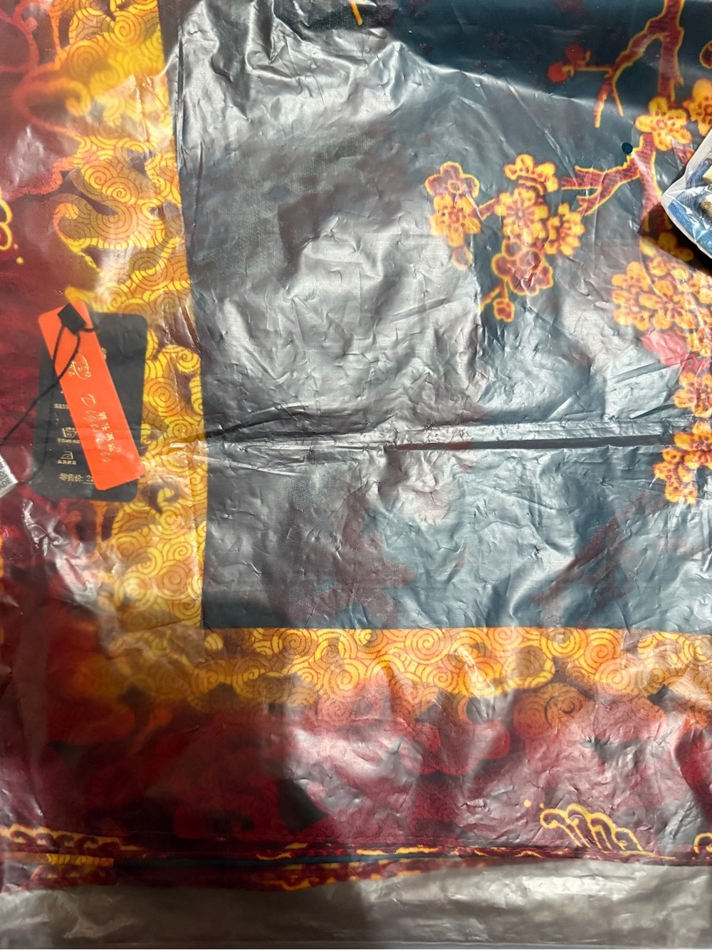 All brand new scarfs from photo - Picture 2 of 5